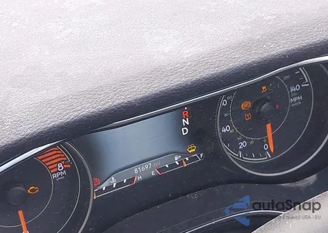 2019 Jeep Cherokee Limited z USA, uszkodzony, nr VIN 1C4PJMDX1KD104079